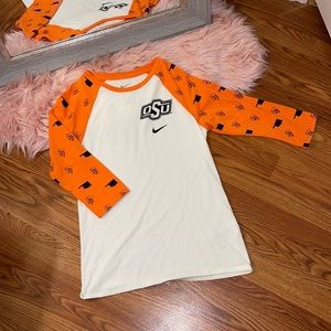 NEW NIKE OKLAHOMA STATE TSHIRT🧡